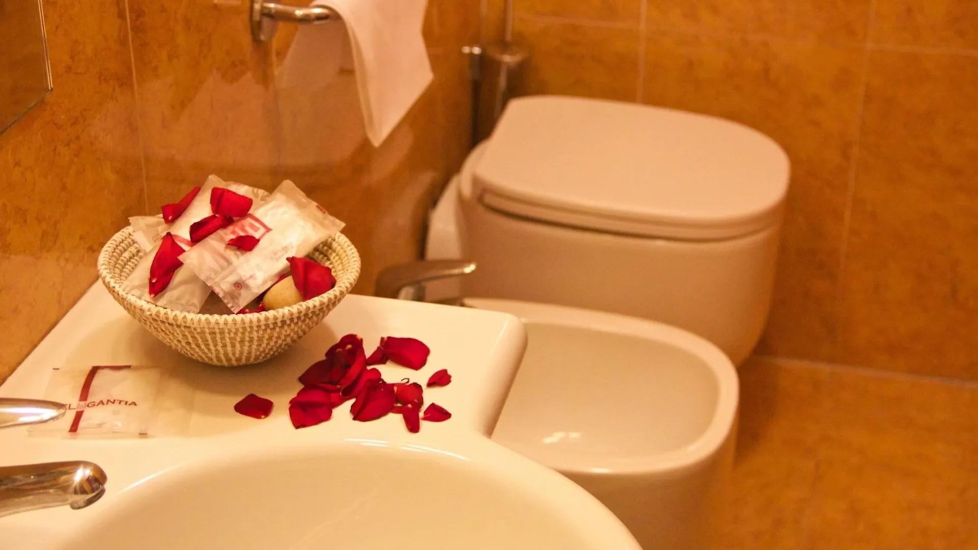 Hotel Novecento Rome Italy